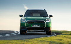 Desktop image. MINI Countryman E UK Version 2026. ID:168030