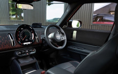 Desktop image. Mini Countryman SE UK Version 2026. ID:168031