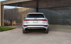 Desktop image. Audi Q6 e-tron USA Version 2027. ID:168086