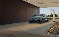 Desktop image. Audi S6 Sportback e-tron quattro USA Version 2027. ID:168090