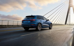 Desktop wallpaper. Audi SQ6 e-tron USA Version 2027. ID:168092