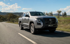 Desktop image. Nissan Navara ST AUS Version 2026. ID:168284