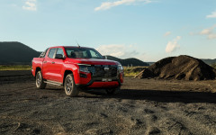 Desktop wallpaper. Nissan Navara ST-X AUS Version 2026. ID:168294