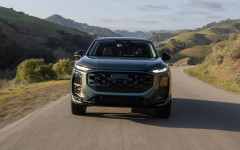 Desktop image. Audi Q3 S-line quattro USA Version 2026. ID:168335