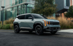 Desktop image. Kia Seltos HEV X-Line USA Version 2026. ID:168453