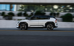 Desktop image. Kia EV3 GT-Line USA Version 2027. ID:168473