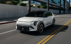 Desktop image. Kia EV3 GT-Line USA Version 2027. ID:168474