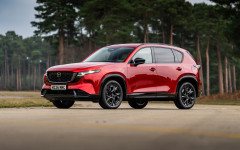 Desktop image. Mazda CX-5 UK Version 2026. ID:168570