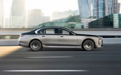 Desktop wallpaper. BMW 740 xDrive 2027. ID:168677