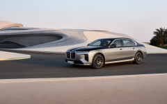 Desktop wallpaper. BMW 740 xDrive 2027. ID:168682