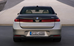 Desktop wallpaper. BMW 740 xDrive 2027. ID:168683