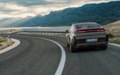 Desktop image. Porsche Cayenne Turbo Coupé Electric 2027. ID:168732