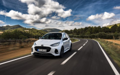Desktop image. Mazda 2 Hybrid 2027. ID:168785
