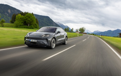 Desktop wallpaper. Porsche Cayenne Coupé Electric 2027. ID:169044