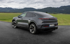 Desktop wallpaper. Porsche Cayenne Coupé Electric 2027. ID:169045
