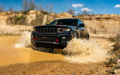 Desktop wallpaper. Jeep Grand Cherokee Trailhawk 2027. ID:169342