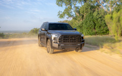 Desktop wallpaper. Toyota Sequoia Trailhunter 2027. ID:169873
