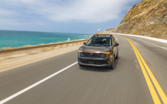 Desktop wallpaper. Nissan Kicks Rock Creek 2027. ID:169939