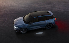 Desktop image. Lincoln Corsair Hybrid 2027. ID:170106