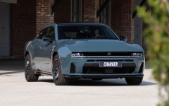 Desktop image. Dodge Charger RT 4-door EU Version 2027. ID:170260