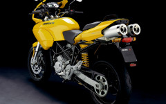 Desktop image. Motorbikes. ID:709