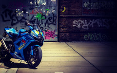 Desktop image. Motorbikes. ID:52544