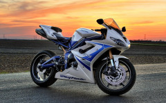 Desktop image. Motorbikes. ID:52855