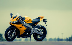 Desktop image. Motorbikes. ID:55011