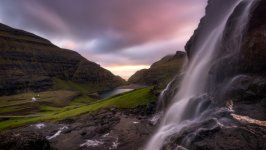 Desktop image. Waterfalls. ID:166962