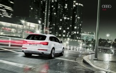 Desktop image. Audi Q7 V12 TDI quattro 2013. ID:39316