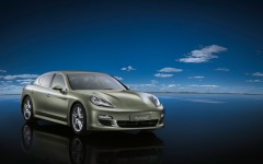 Desktop image. Porsche Panamera 4 Hybrid 2012. ID:27221