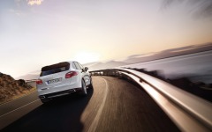 Desktop wallpaper. Porsche Cayenne S Hybrid 2012. ID:27154