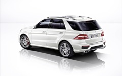 Desktop image. Mercedes-Benz ML 63 AMG 2012. ID:20259