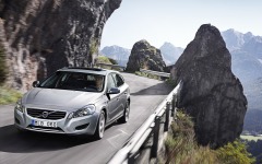 Desktop image. Volvo V60 Plug-in Hybrid 2013. ID:21420