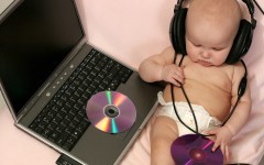 Desktop image. Babies. ID:2635