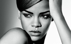 Desktop image. Rihanna. ID:50767