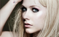 Desktop wallpaper. Avril Lavigne. ID:52051