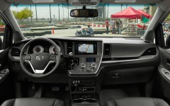 Desktop image. Toyota Sienna 2015. ID:60546