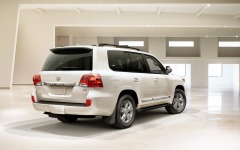 Desktop image. Toyota Land Cruiser 2015. ID:60690