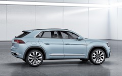 Desktop image. Volkswagen Cross Coupe GTE 2015. ID:60758