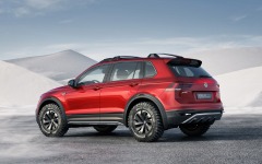 Desktop image. Volkswagen Tiguan GTE Active Concept 2017. ID:77429