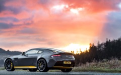 Desktop image. Aston Martin Vantage S 2016. ID:79096