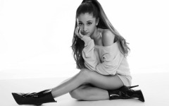 Desktop image. Ariana Grande. ID:79303