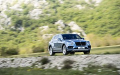 Desktop image. Bentley Bentayga Diesel 2017. ID:86257