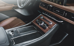 Desktop image. Lincoln Aviator Black Label 2019. ID:107485