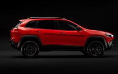 Desktop image. Jeep Cherokee Trailhawk 2019. ID:110024