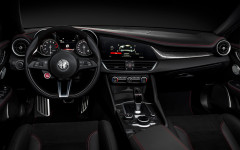 Desktop image. Alfa Romeo Giulia Quadrifoglio 2019. ID:110430