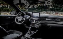 Desktop image. Ford Kuga ST-Line X EcoBlue Hybrid 2020. ID:128455