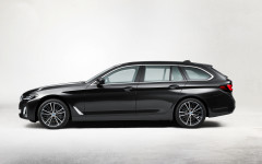 Desktop image. BMW 530i Touring 2021. ID:129890