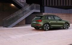 Desktop image. Audi Q5 40 TDI quattro S-tronic 2020. ID:130824